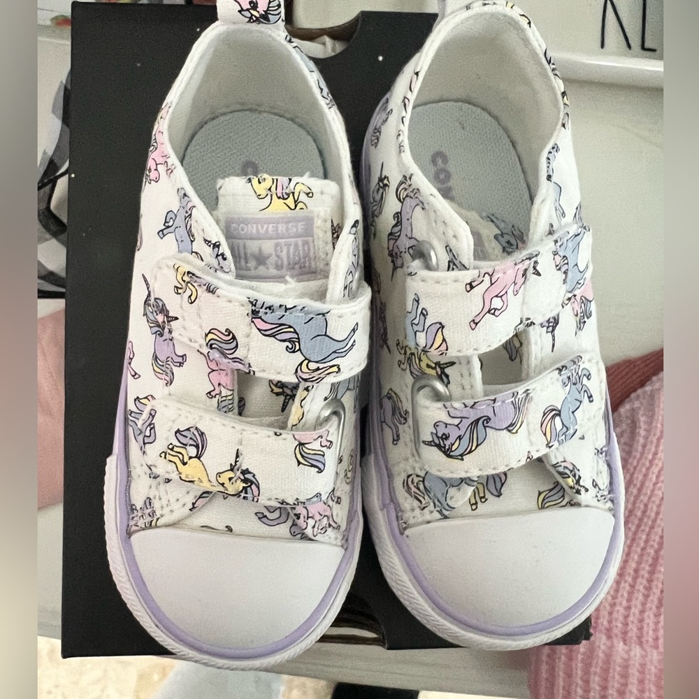 CONVERSE CTAS Kids 7 Shoes Easy On Unicorns 2V Ox Infant Toddler Sneakers